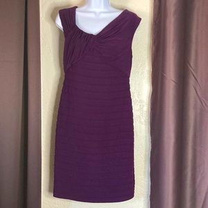 💜Adrianna Papell 💜sleeveless dress size 6P in EUC